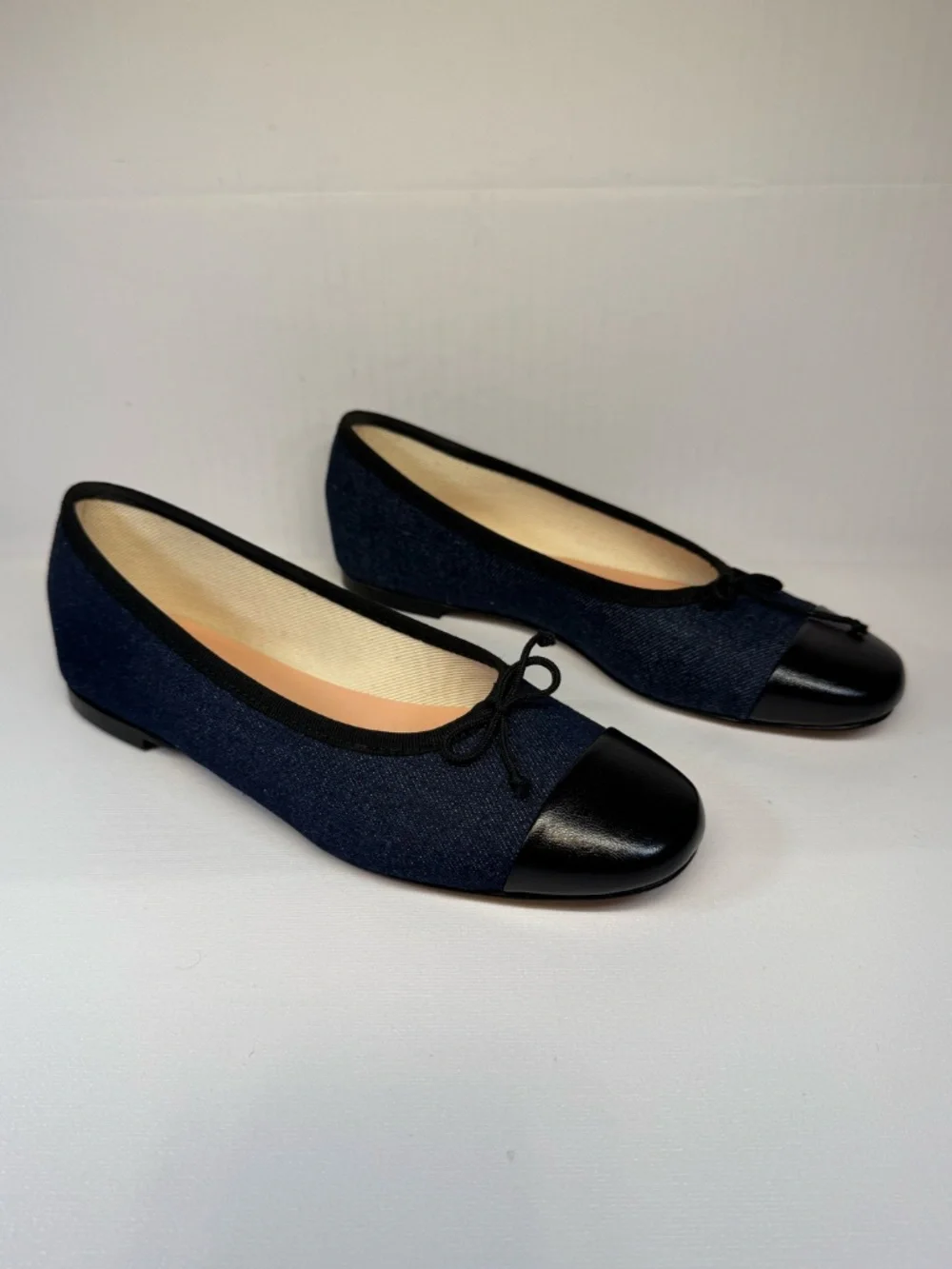 J.Crew Denim Ballet Flats Black Leather Cap Toe Bow Shoes Women's Size 9
